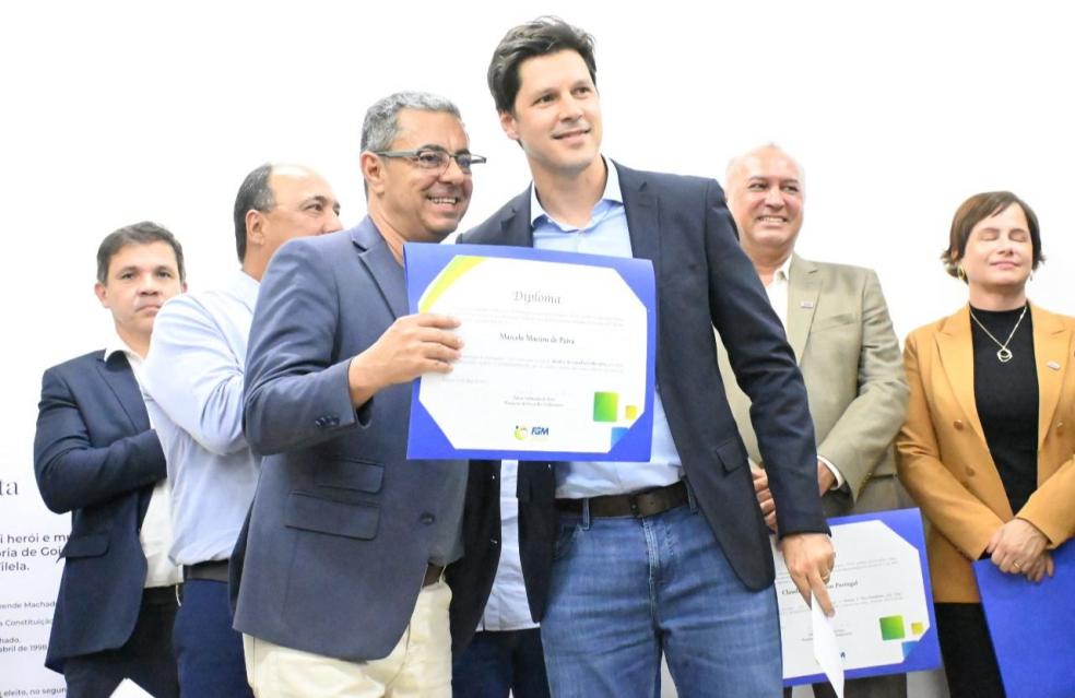 Prefeito Marcelo Paiva toma posse como vice-presidente da FGM e reforça compromisso com o municipalismo